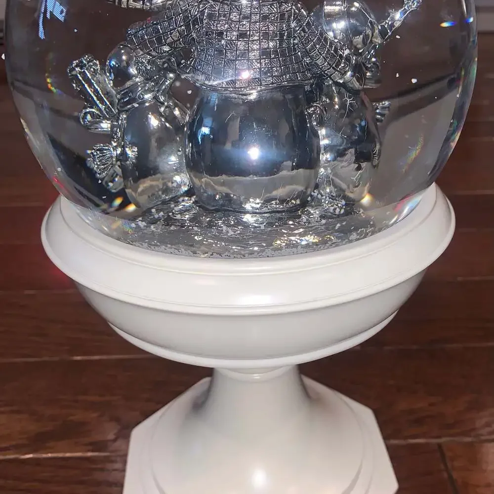 Silver Snowman Family Water‎ Globe Lighted Holiday Decor ❄️ Non-Working